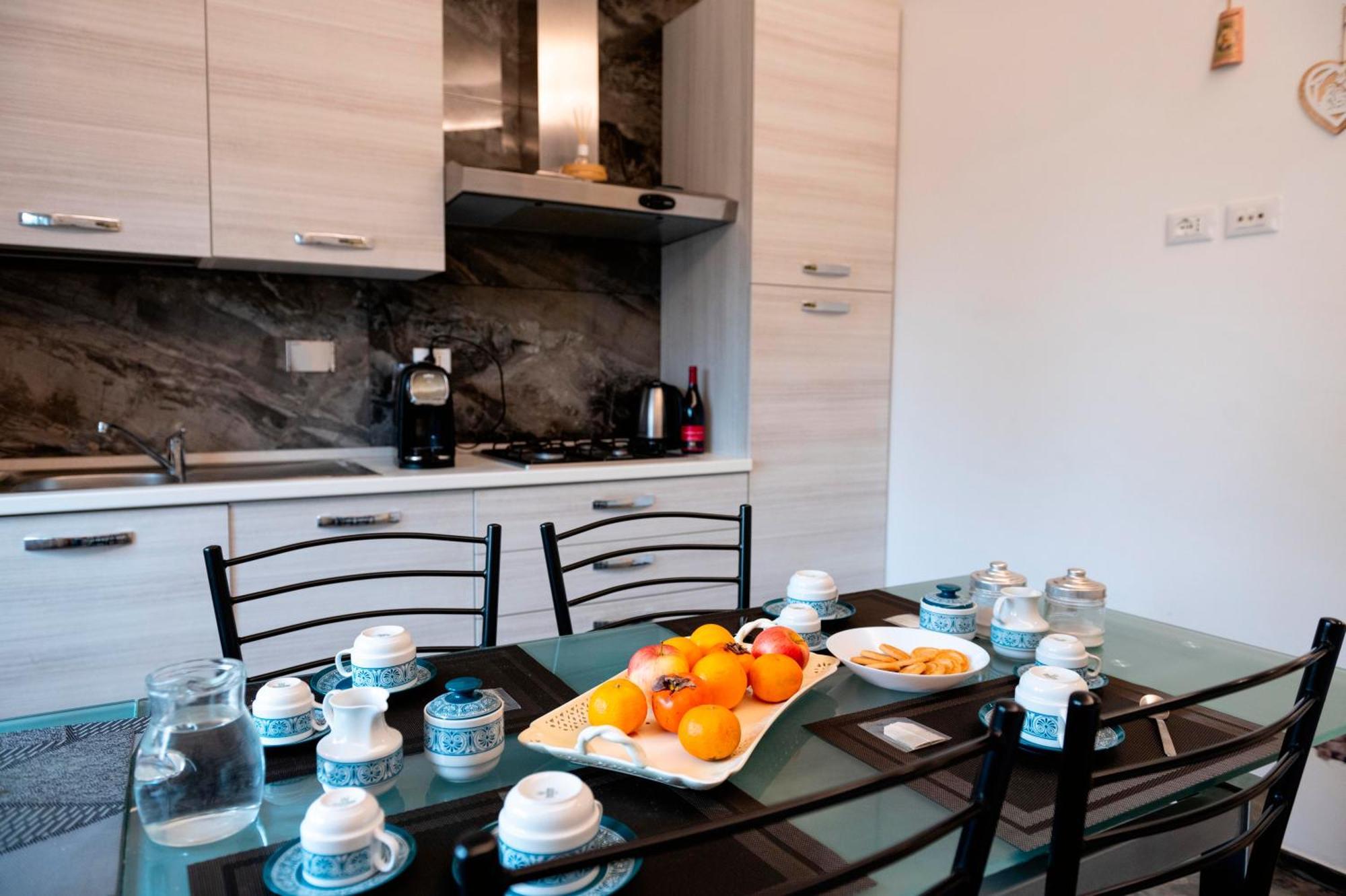 Home Big Crire At 724 Рим Екстериор снимка